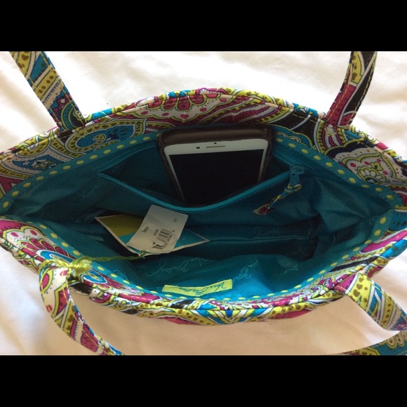 NEW Vera Bradley Small Bag - Picture 5 of 6